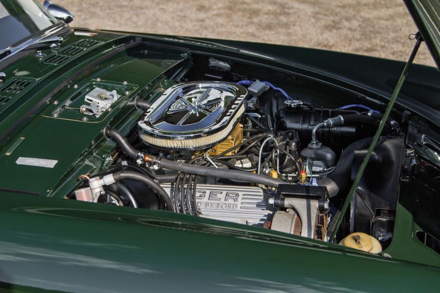 Моторный отсек Sunbeam Tiger II 1967 года  (фото 10 из 19)